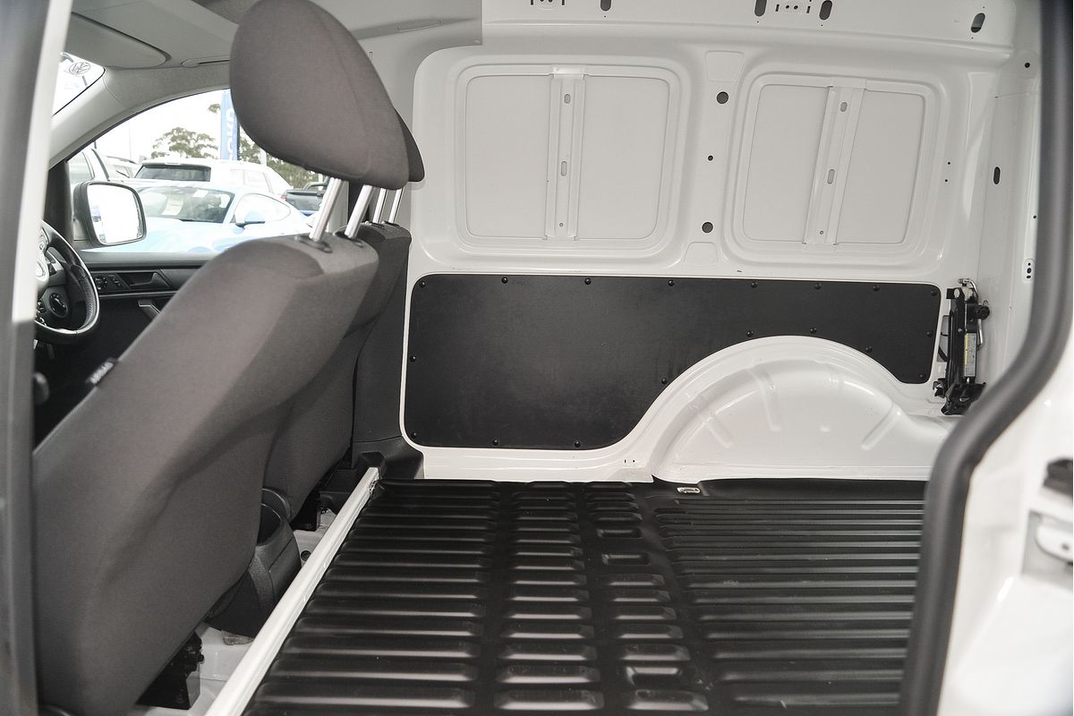 2016 Volkswagen Caddy TSI220 2KN SWB