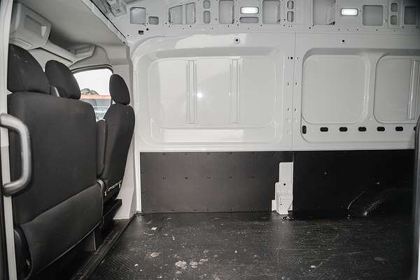 2022 LDV Deliver 9 LWB