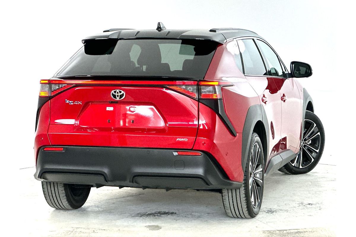 2024 Toyota bZ4X YEAM15R