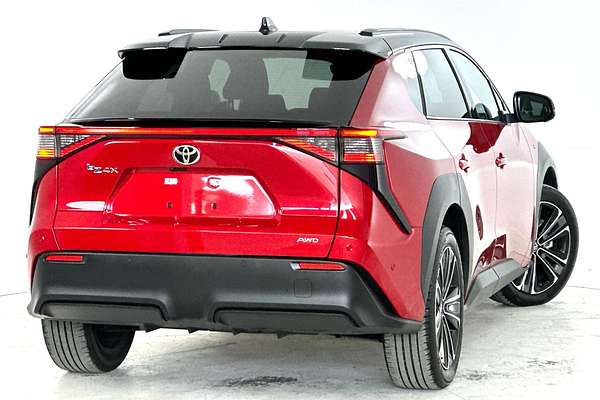2024 Toyota bZ4X YEAM15R