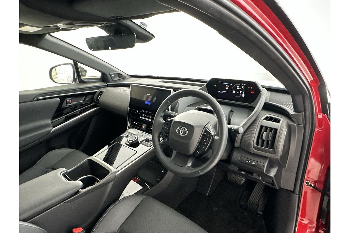 2024 Toyota bZ4X YEAM15R