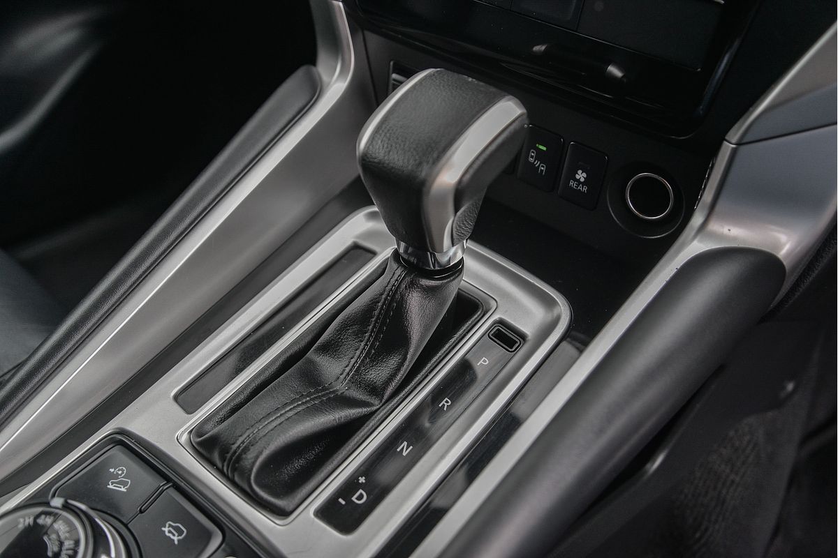 2018 Mitsubishi Pajero Sport Exceed QE