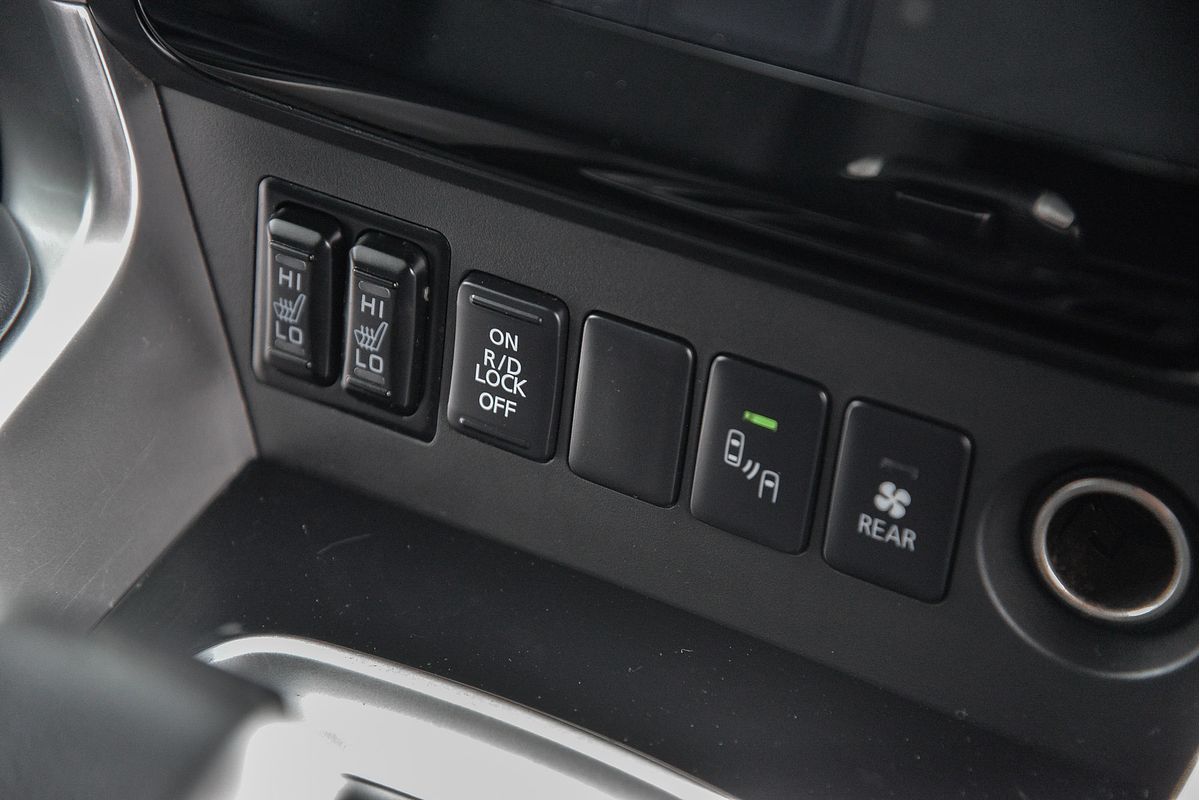 2018 Mitsubishi Pajero Sport Exceed QE