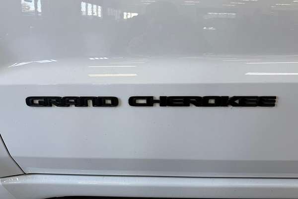 2021 Jeep Grand Cherokee Night Eagle WK