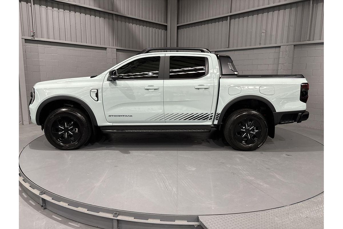 2025 Ford Ranger PHEV Stormtrak 4X4 2.3L