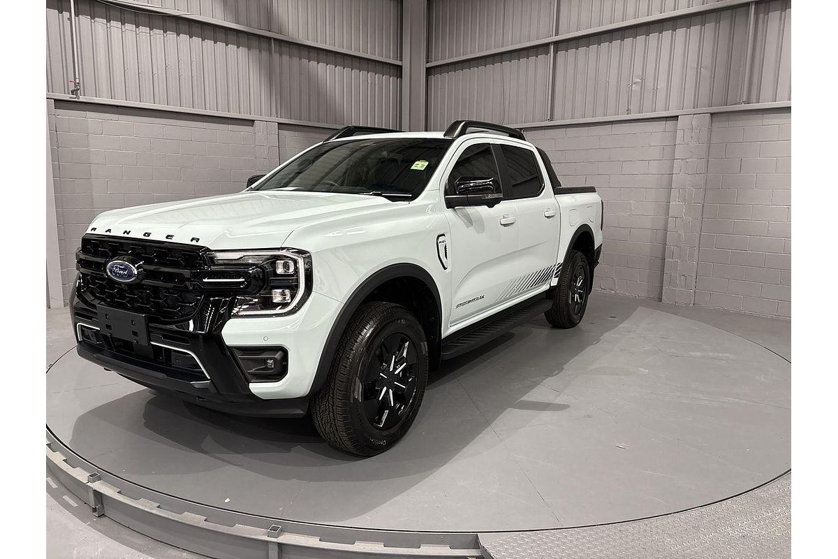 2025 Ford Ranger PHEV Stormtrak 4X4 2.3L