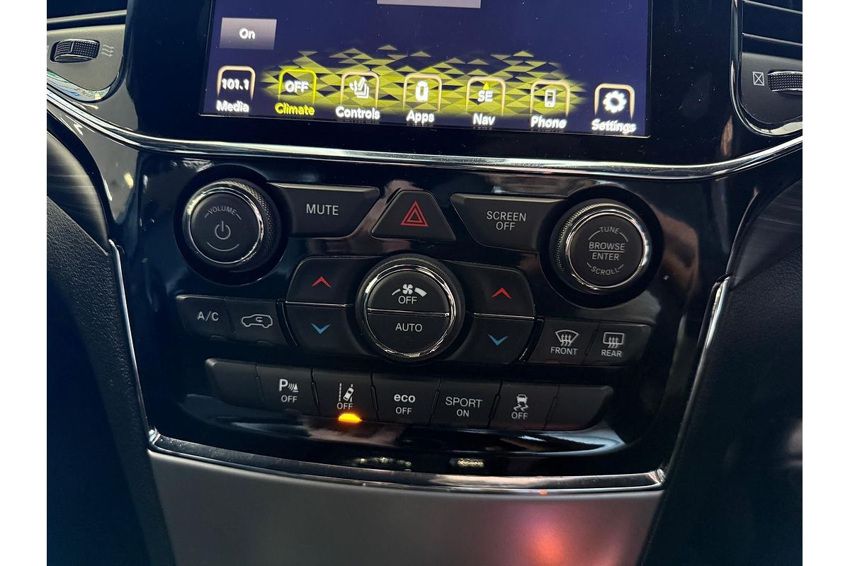 2021 Jeep Grand Cherokee Night Eagle WK