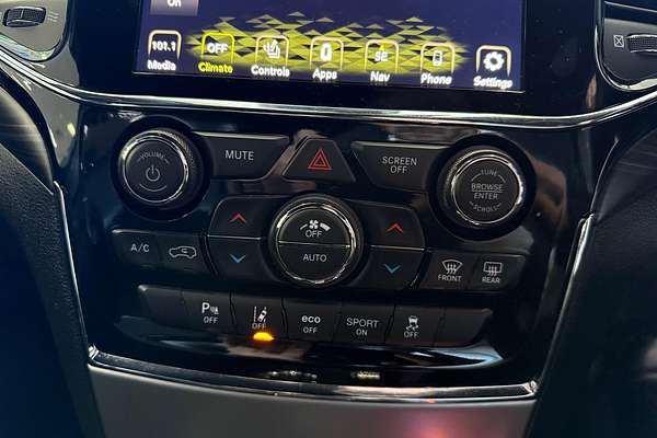 2021 Jeep Grand Cherokee Night Eagle WK