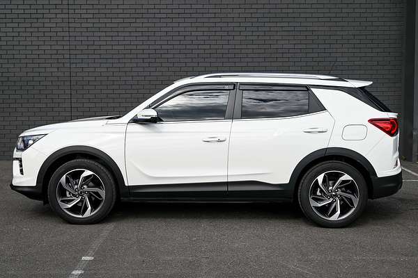2022 SsangYong Korando Ultimate C300