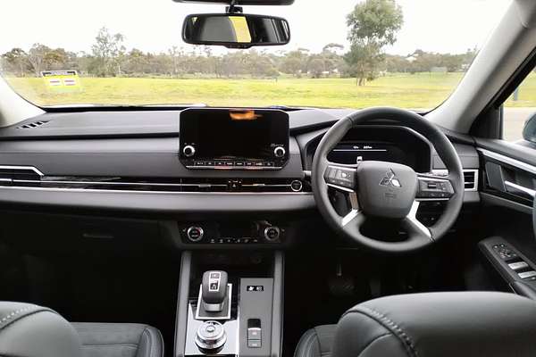 2024 Mitsubishi Outlander PHEV Aspire ZM