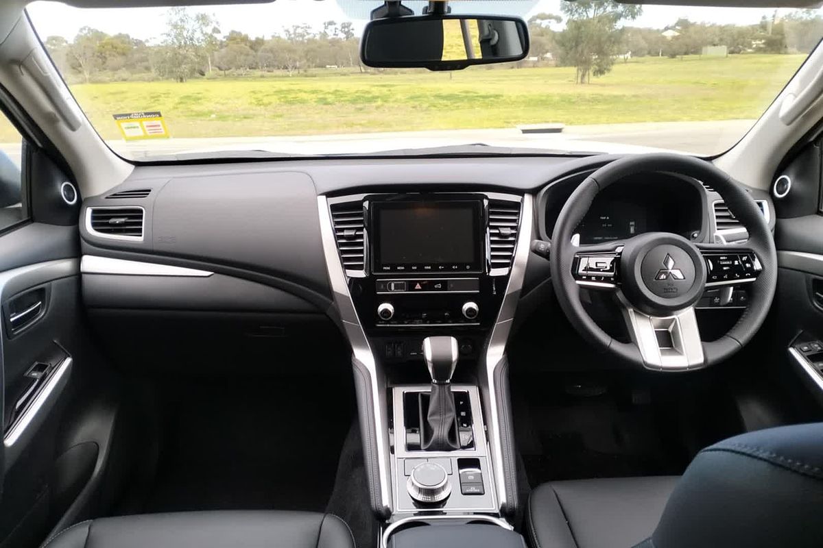 2024 Mitsubishi Pajero Sport Exceed QG