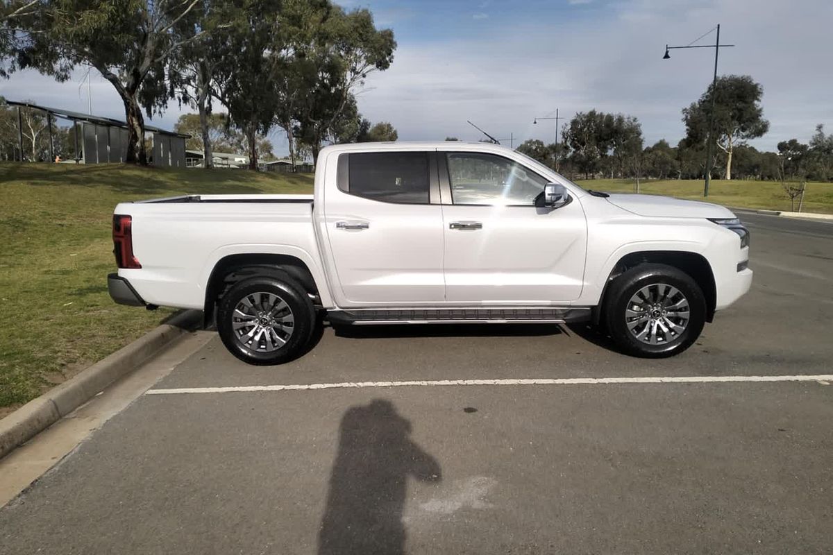2024 Mitsubishi Triton GLS MV 4X4