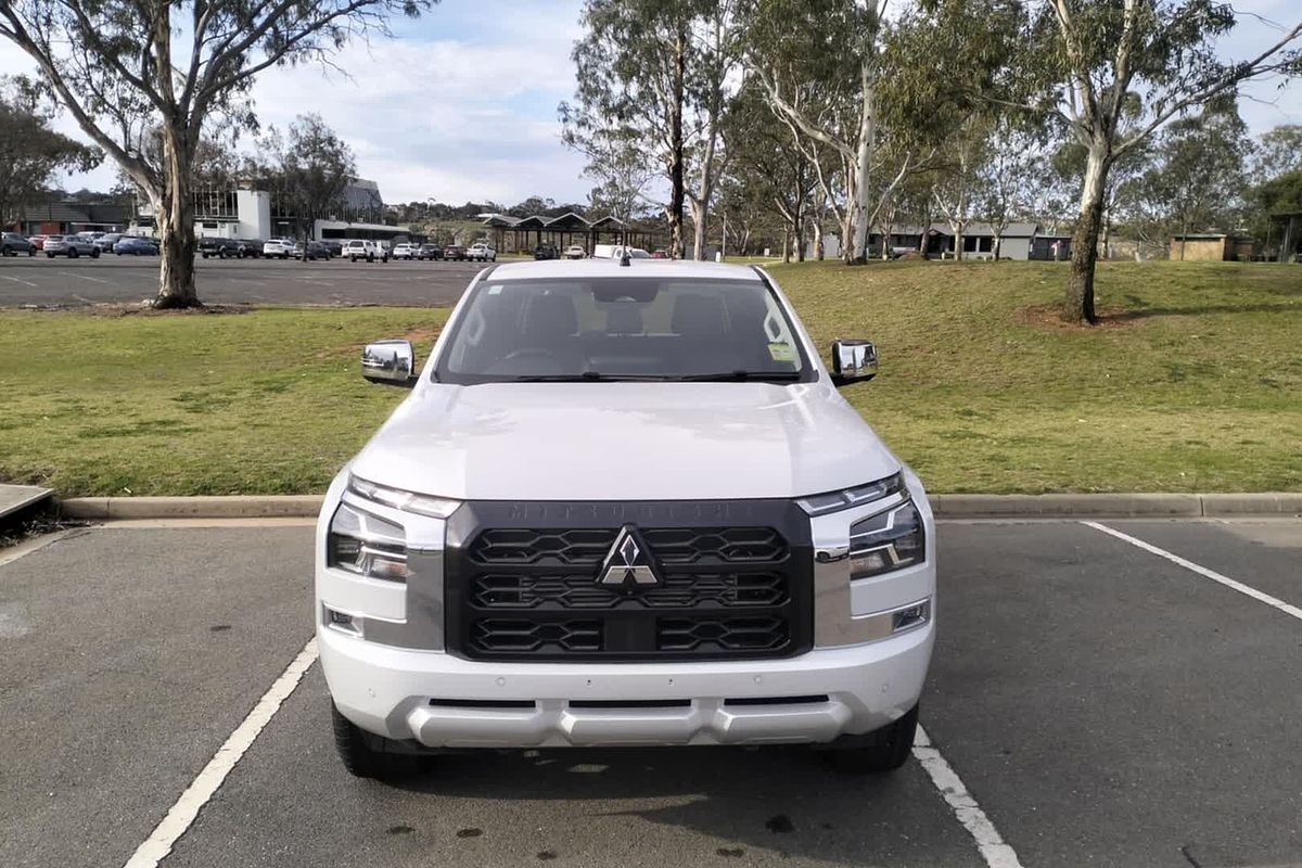 2024 Mitsubishi Triton GLS MV 4X4