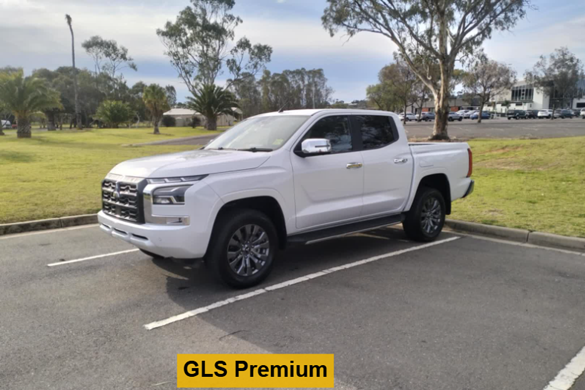 2024 Mitsubishi Triton GLS MV 4X4
