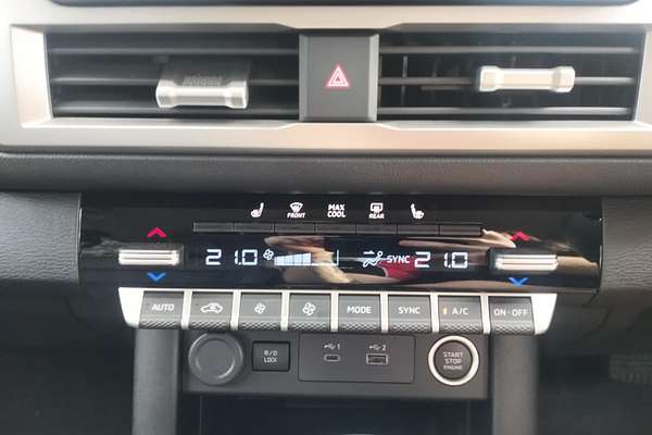 2024 Mitsubishi Triton GLS MV 4X4