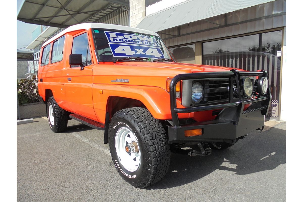 1996 Toyota Landcruiser Troopcarrier HZJ75RV