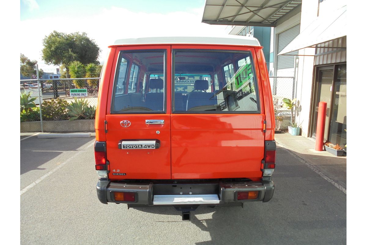 1996 Toyota Landcruiser Troopcarrier HZJ75RV