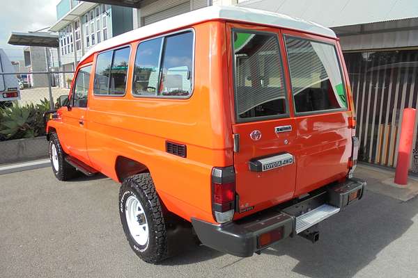 1996 Toyota Landcruiser Troopcarrier HZJ75RV