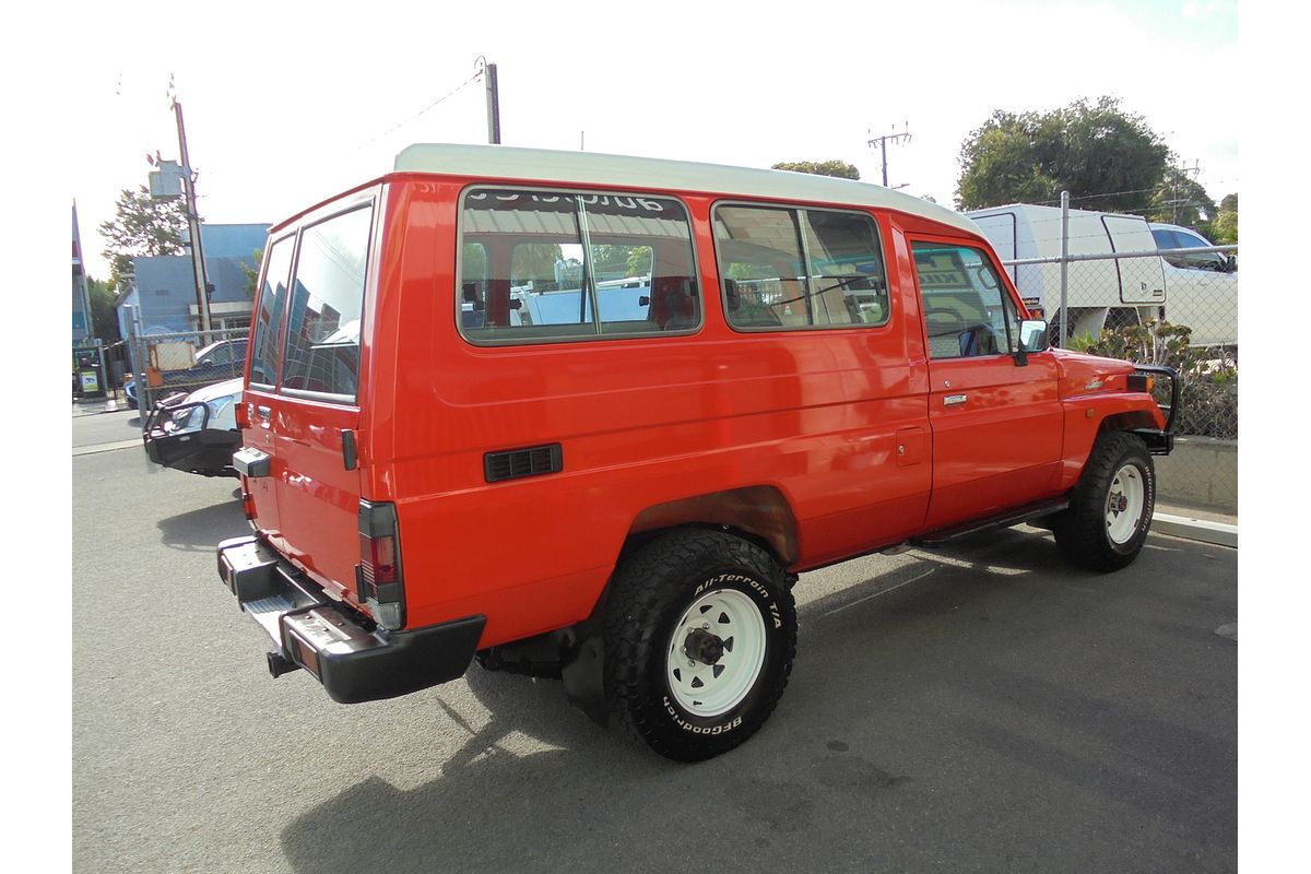 1996 Toyota Landcruiser Troopcarrier HZJ75RV