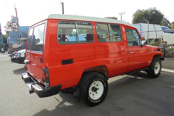 1996 Toyota Landcruiser Troopcarrier HZJ75RV