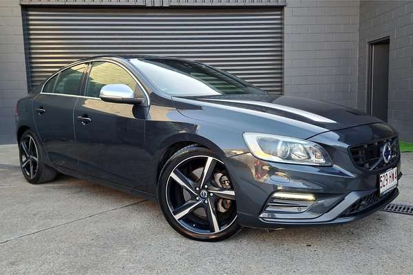 2014 Volvo S60 T6 R-Design