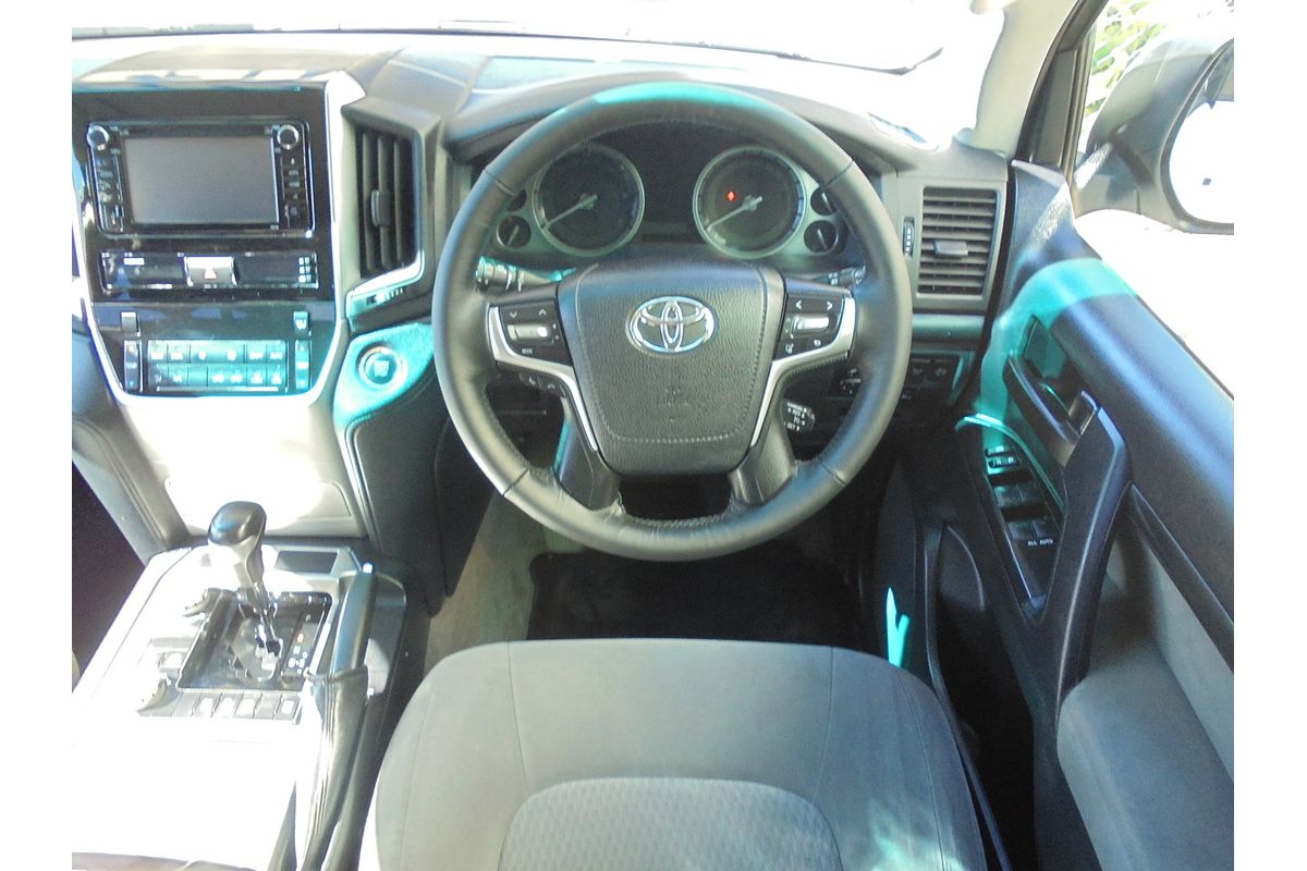 2020 Toyota Landcruiser GXL VDJ200R