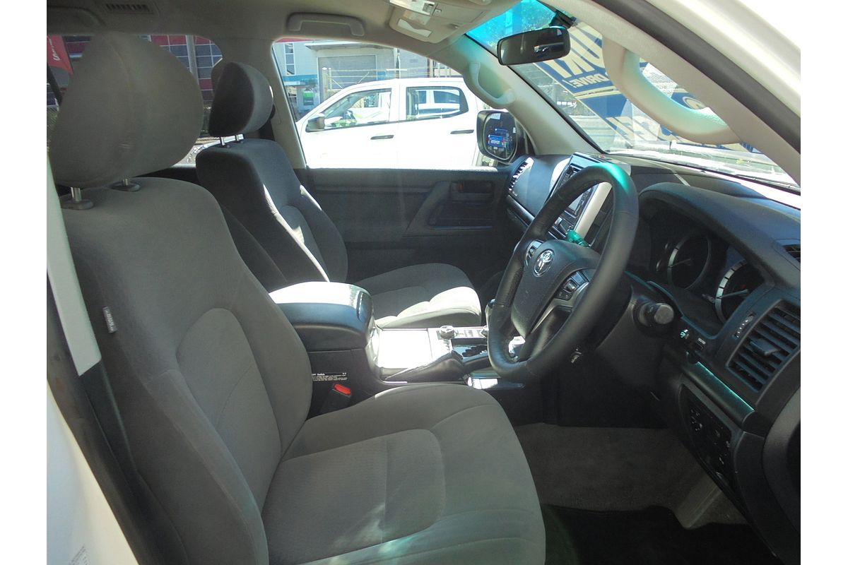 2020 Toyota Landcruiser GXL VDJ200R