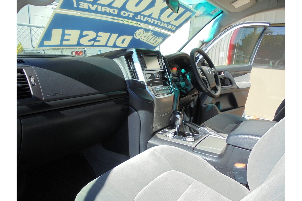 2020 Toyota Landcruiser GXL VDJ200R