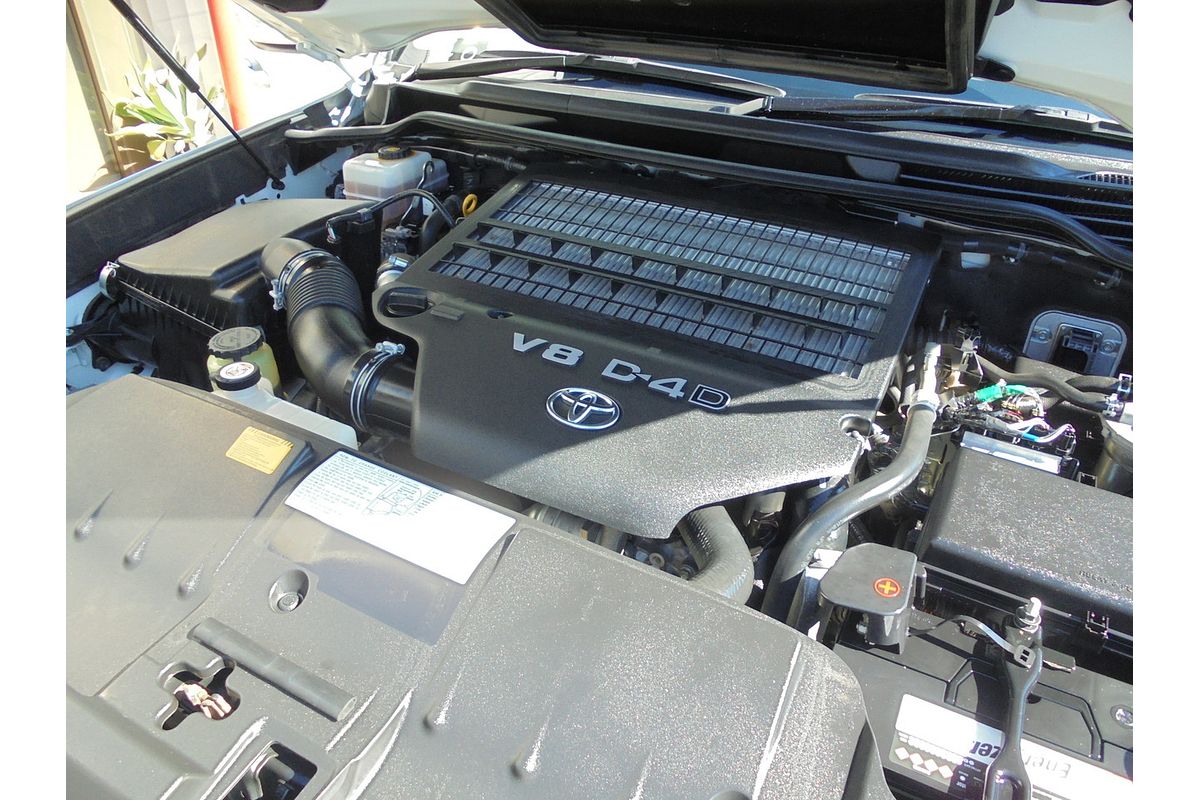 2020 Toyota Landcruiser GXL VDJ200R