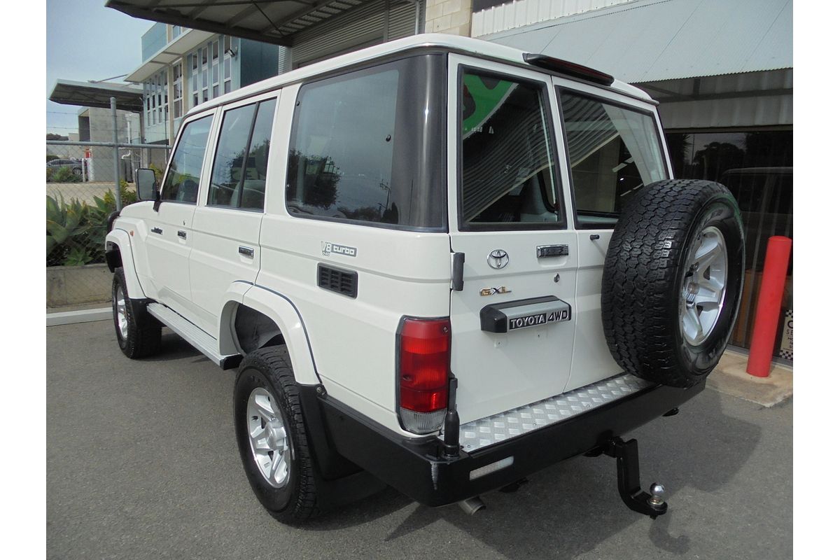 2011 Toyota Landcruiser GXL VDJ76R