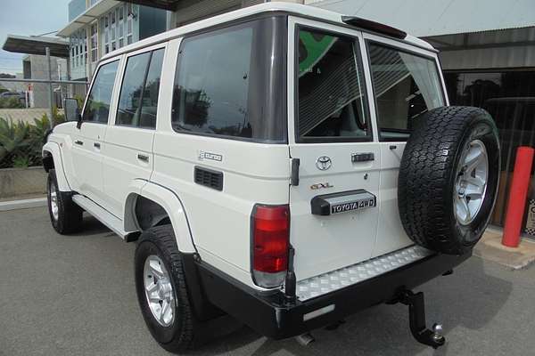 2011 Toyota Landcruiser GXL VDJ76R