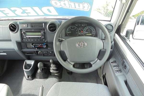 2011 Toyota Landcruiser GXL VDJ76R