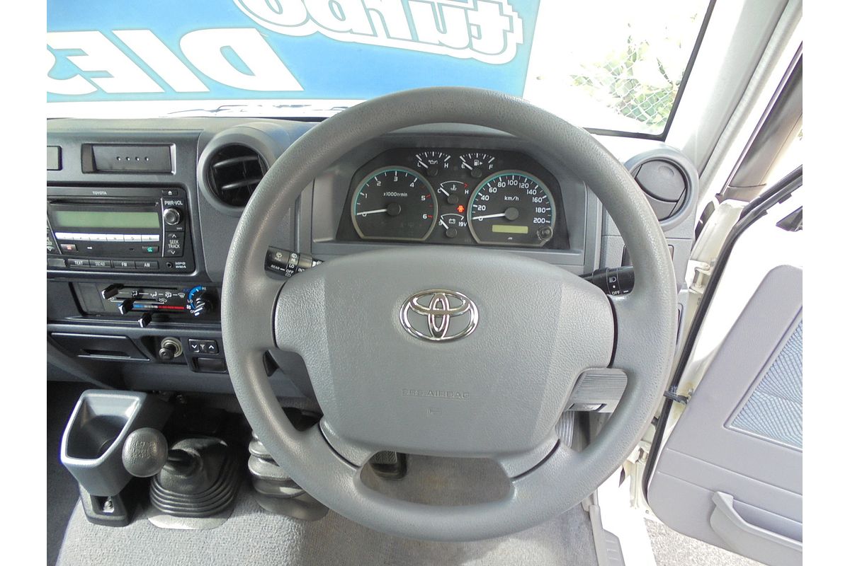 2011 Toyota Landcruiser GXL VDJ76R