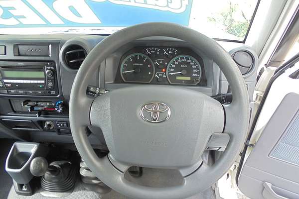 2011 Toyota Landcruiser GXL VDJ76R