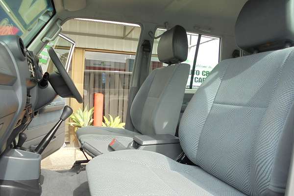 2011 Toyota Landcruiser GXL VDJ76R