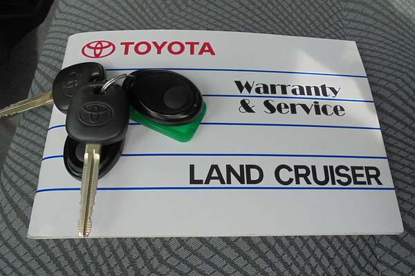 2011 Toyota Landcruiser GXL VDJ76R