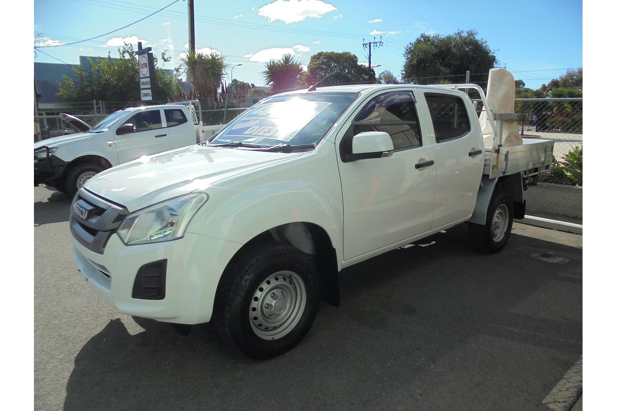 2017 Isuzu D-MAX SX 4X4