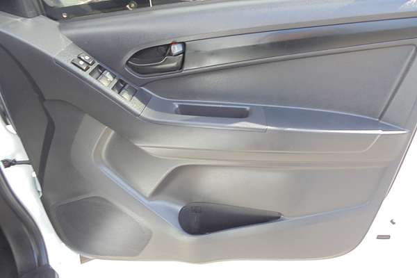 2017 Isuzu D-MAX SX 4X4