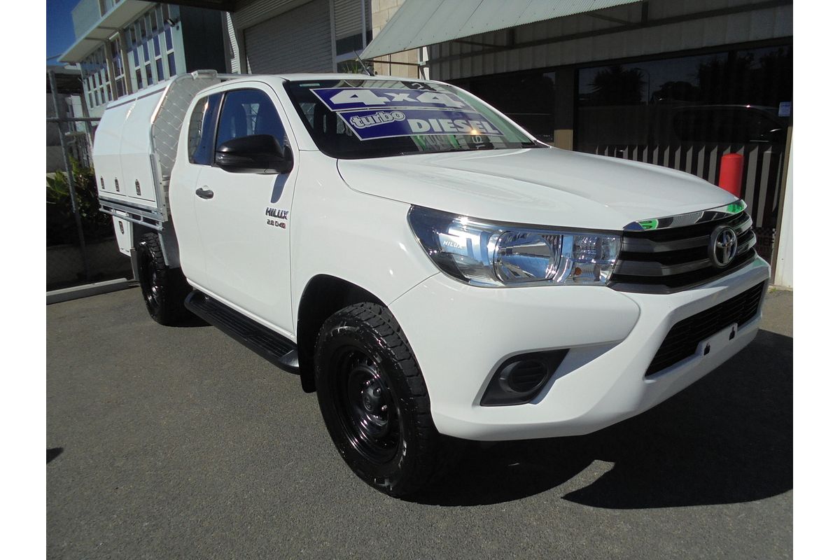 2018 Toyota Hilux SR GUN126R 4X4