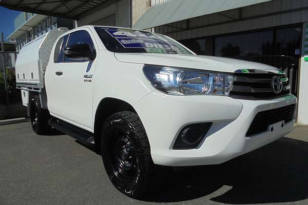 2018 Toyota Hilux SR GUN126R 4X4
