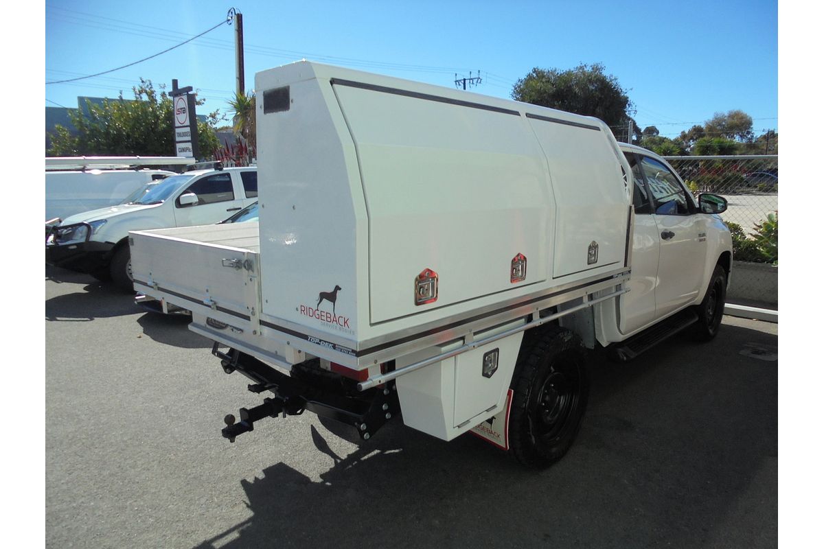 2018 Toyota Hilux SR GUN126R 4X4