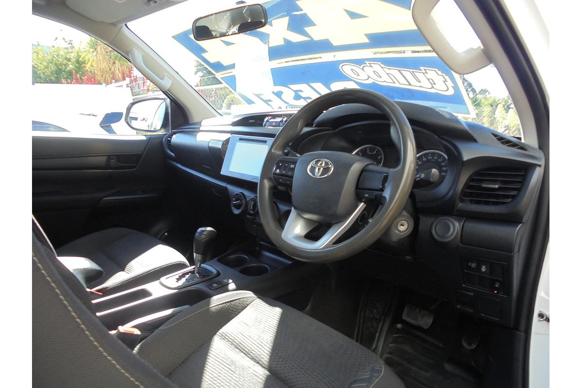 2018 Toyota Hilux SR GUN126R 4X4