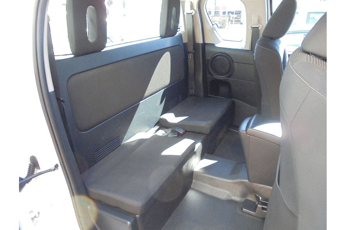 2018 Toyota Hilux SR GUN126R 4X4