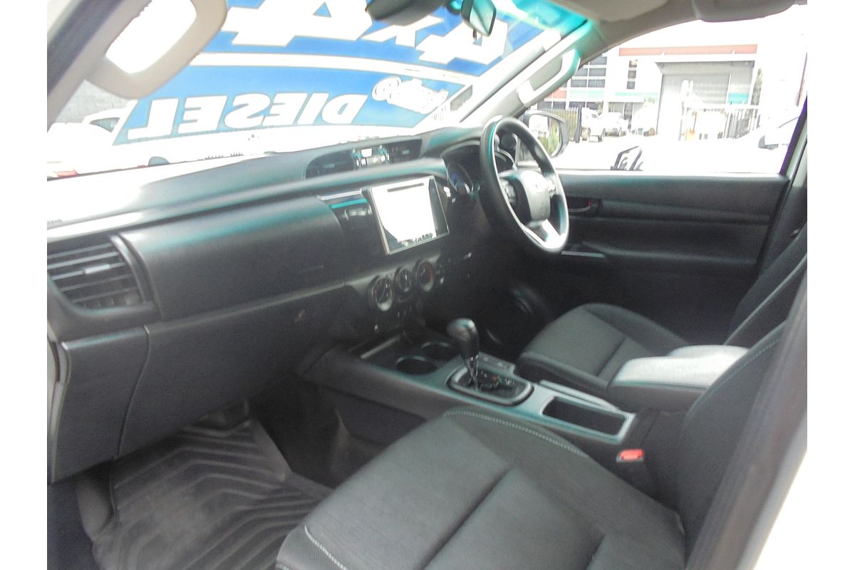 2019 Toyota Hilux SR GUN126R 4X4
