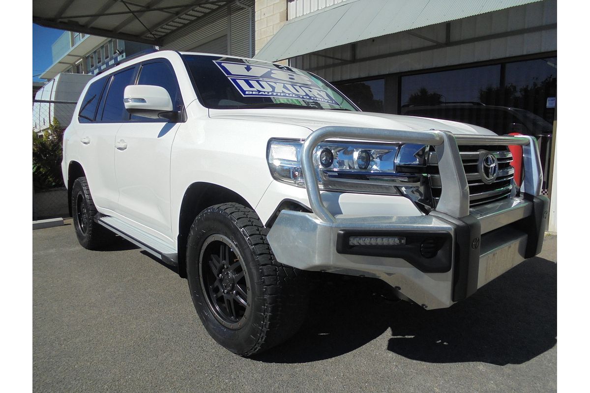 2017 Toyota Landcruiser GXL VDJ200R