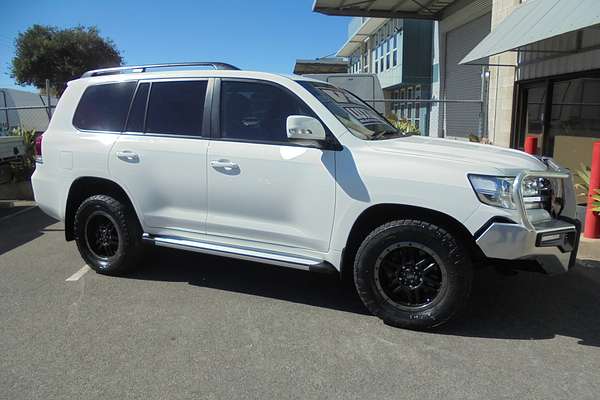 2017 Toyota Landcruiser GXL VDJ200R