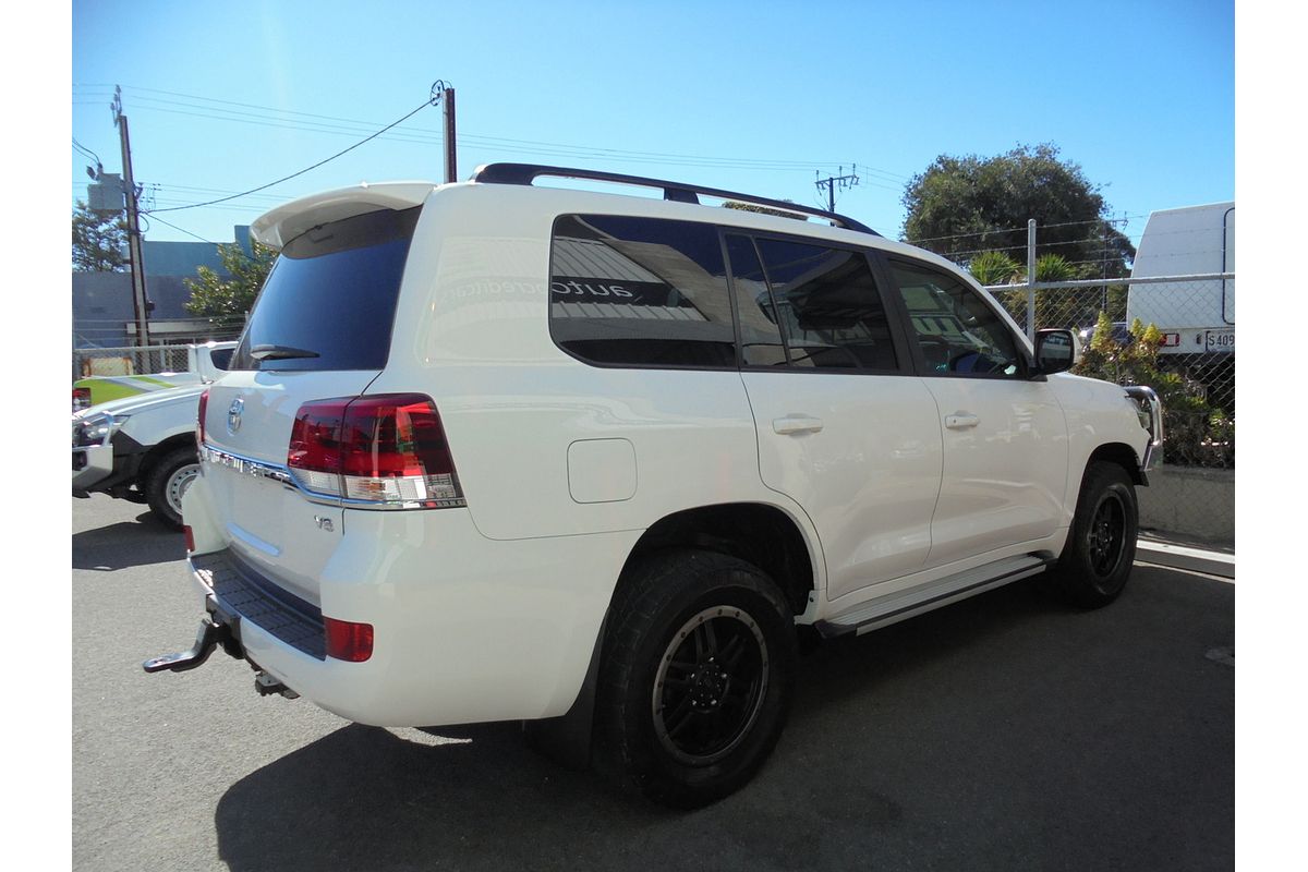 2017 Toyota Landcruiser GXL VDJ200R