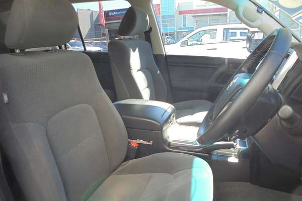 2017 Toyota Landcruiser GXL VDJ200R