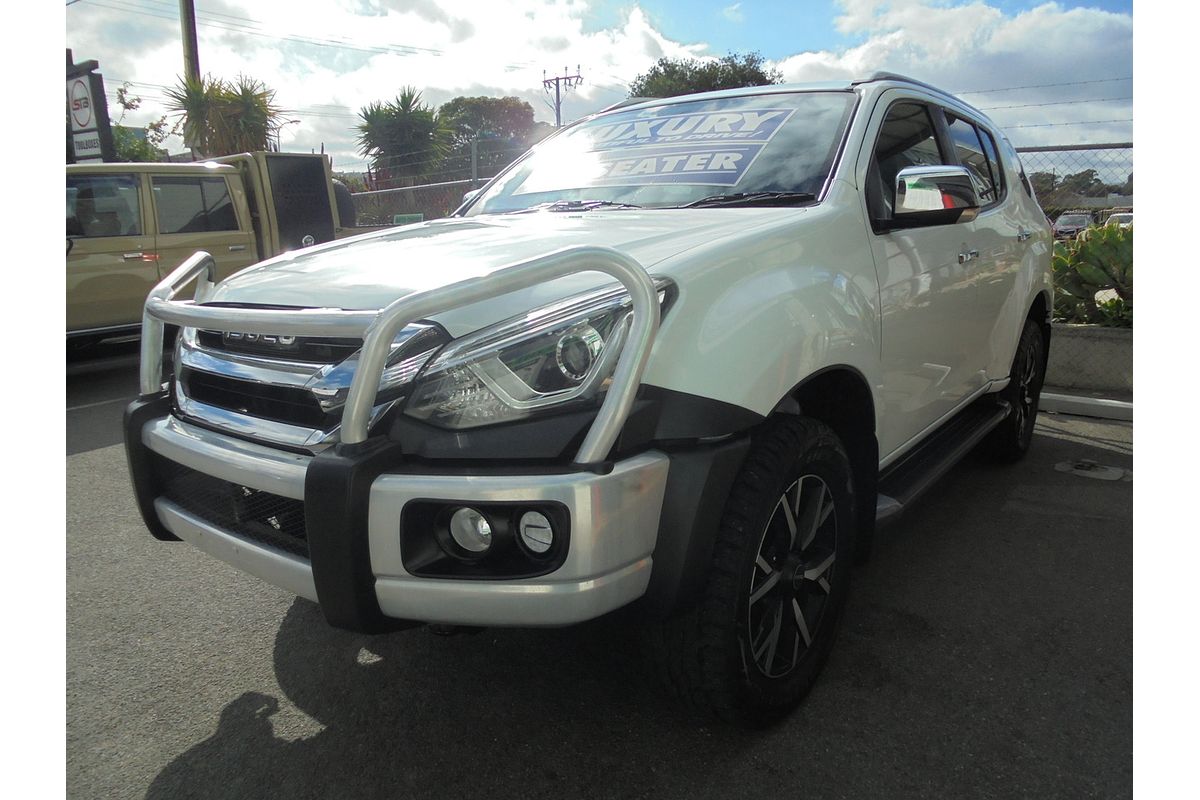 2021 Isuzu MU-X LS-T
