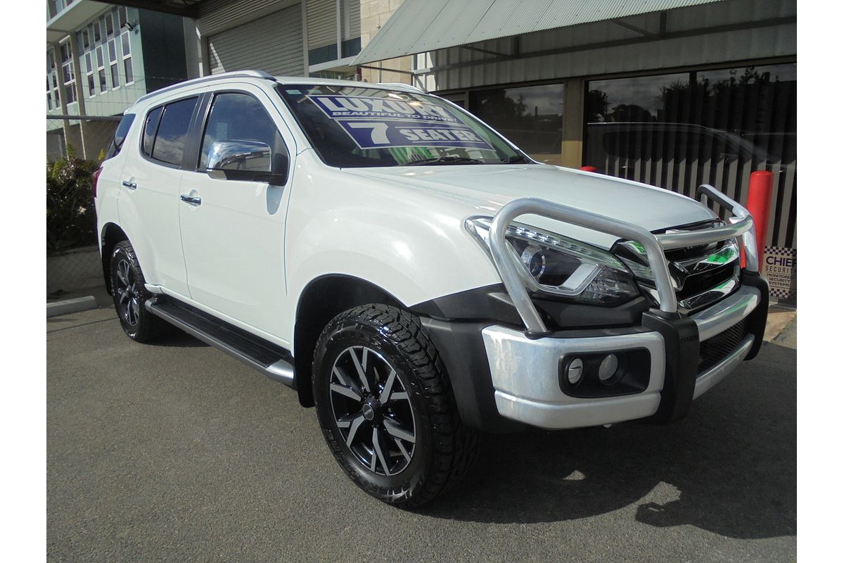 2021 Isuzu MU-X LS-T